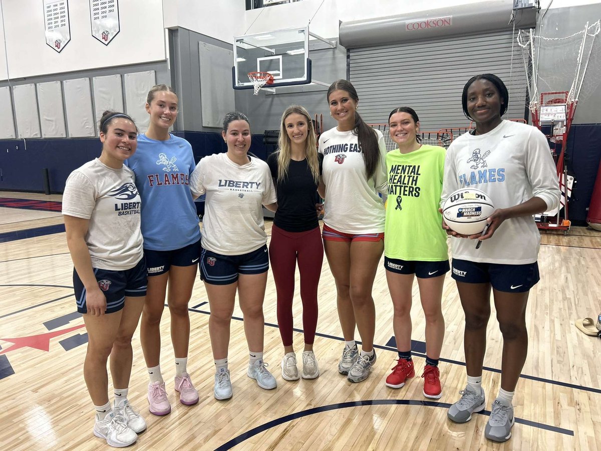 Michelle Shields (@shields423) on Twitter photo Thank you <a href="/LibertyWBB/">Liberty Women's Basketball</a> for inviting me to visit campus this weekend! I truly enjoyed lunch & our time together touring all the facilities! The staff & players were so welcoming, and went above and beyond! Campus was beautiful and I can’t wait to visit again! #OneBody #GoFlames Thank you <a href="/LibertyWBB/">Liberty Women's Basketball</a> for inviting me to visit campus this weekend! I truly enjoyed lunch & our time together touring all the facilities! The staff & players were so welcoming, and went above and beyond! Campus was beautiful and I can’t wait to visit again! #OneBody #GoFlames