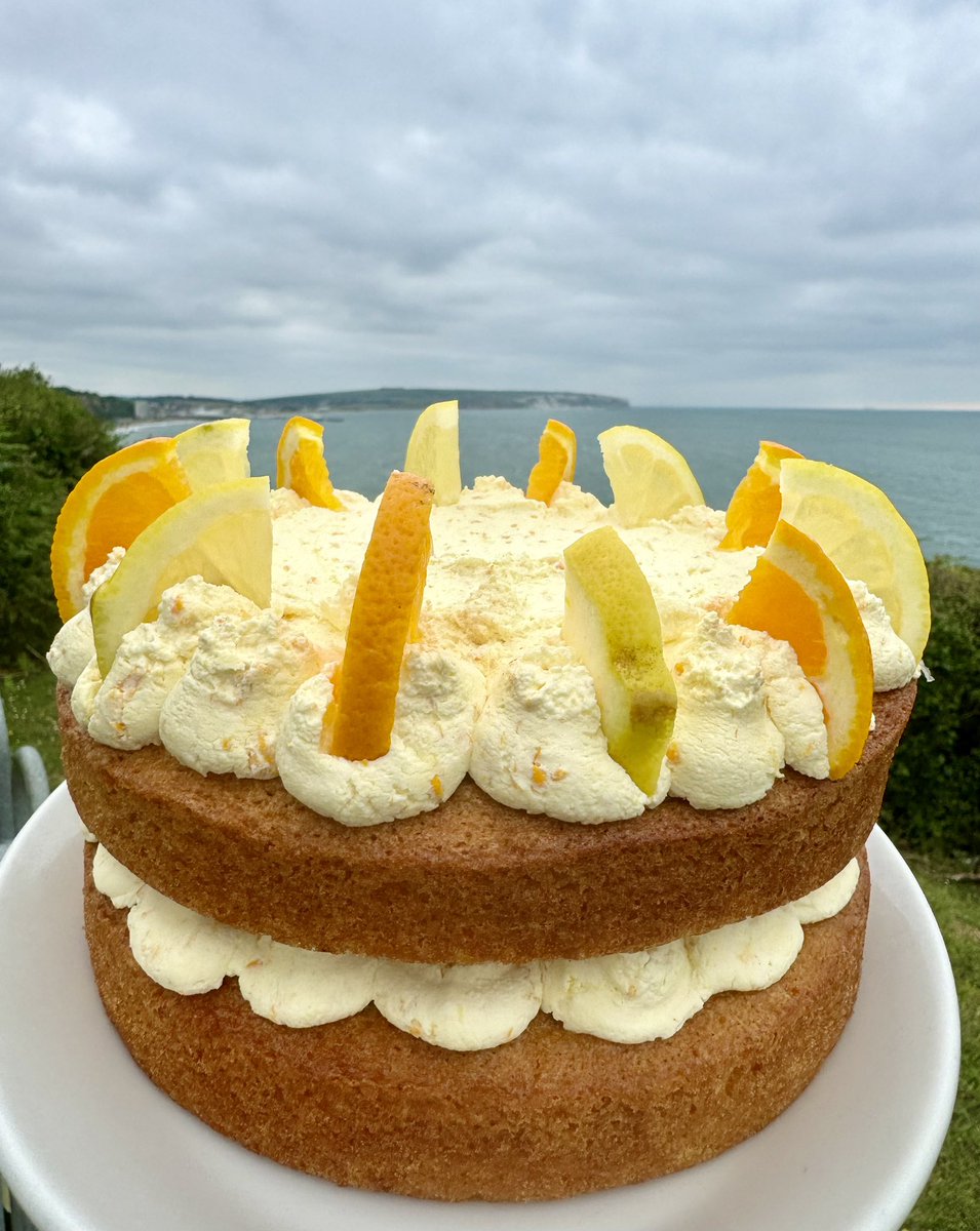 Blueberrys cakes for Monday are:

1. Rum and Raisin
2. Biscoff and Chocolate 
3. Custard Cream Cheesecake
4. GF Vanilla Latte
5. Lemon and Elderflower
6. St. Clements
7. Victoria Sponge

#blueberryscafe #cake #iow #yummy #homemade #cafe #buttercream #glutenfree
