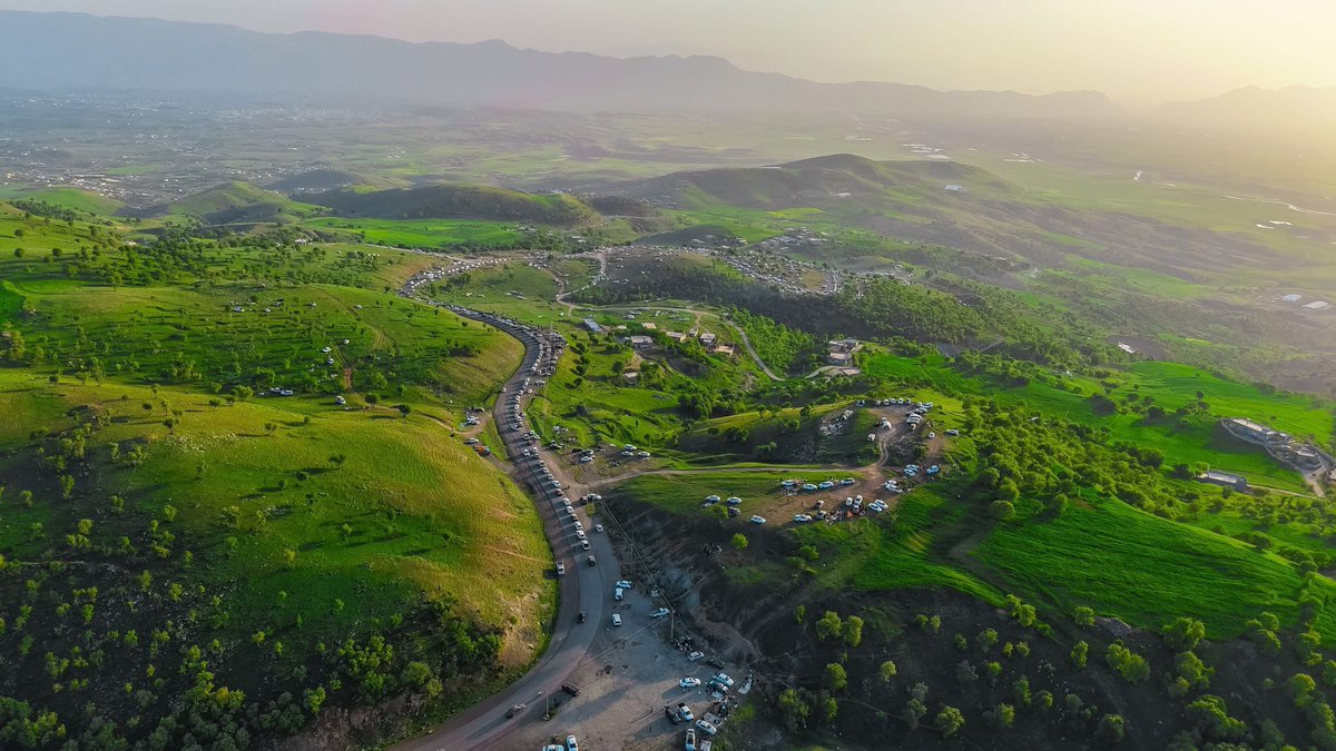 kanikurdistan's tweet image. مشاهد من تنزه المواطنين في منتجعات "جولانان" الجميلة في قضاء بشدر- إقليم كوردستان.
#kurdistan #Rojava_Post #kobeni #Amed #deprem #amici24 #spring #NatureBeauty #amici24 #ฟรีนเบค #CTWSongkranFest2025