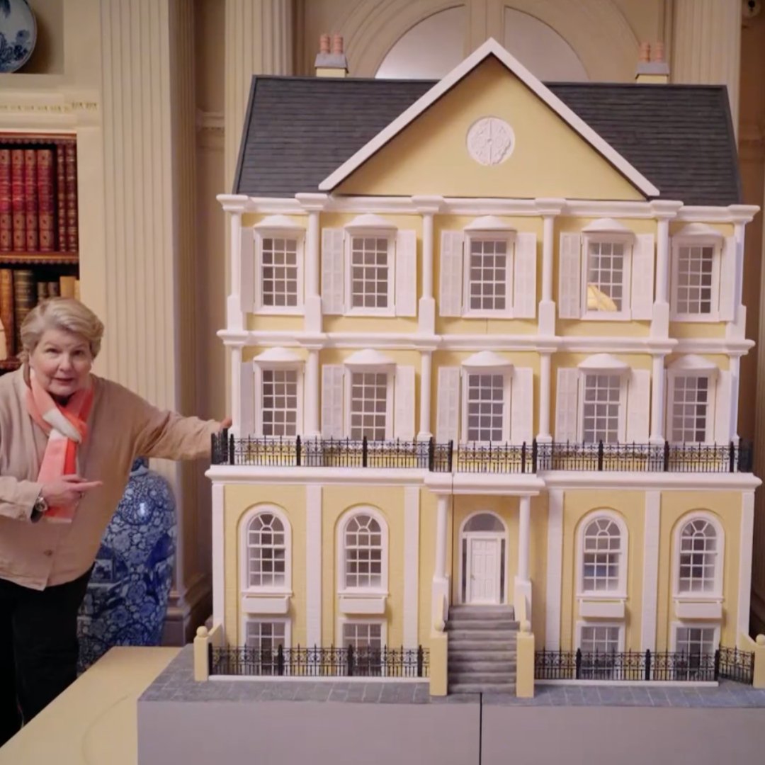 WeAreYetiMedia's tweet photo. Tiny builds. Towering ambition.
Welcome to #TinyDesignChallenge with Sandi Toksvig on @Channel4! https://t.co/lWOLuOL3jU