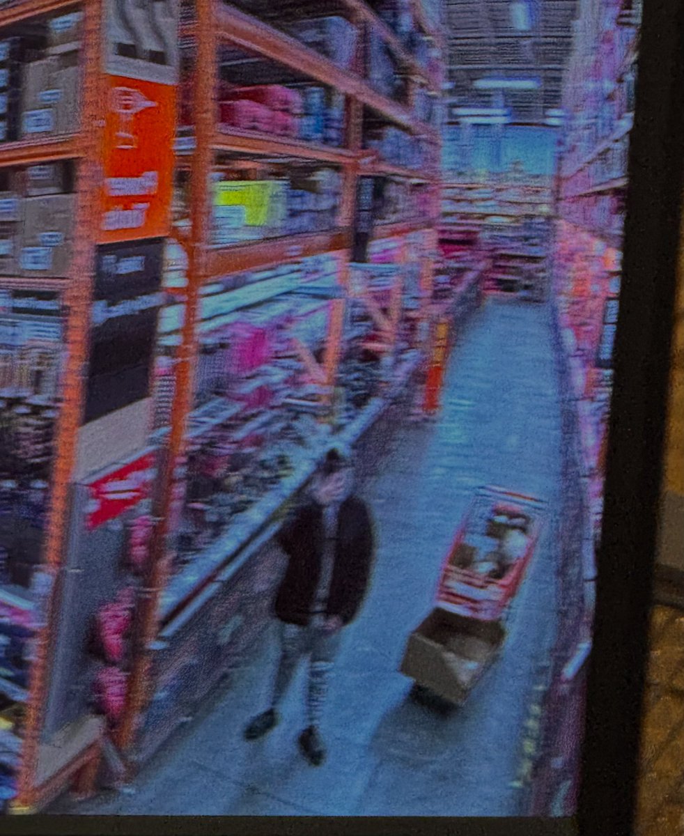 † Hexmare tweet media