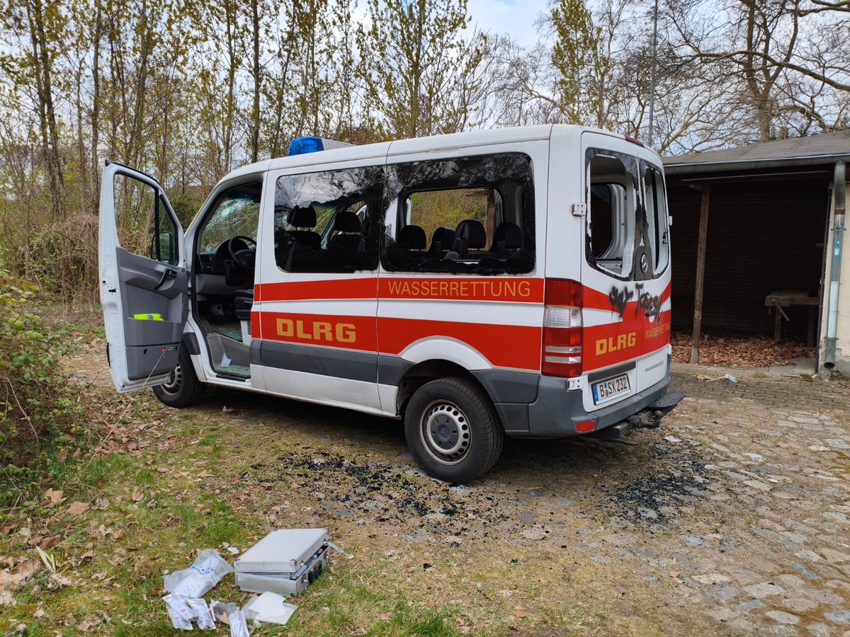 Felix Schönebeck tweet media