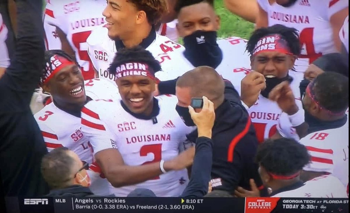 Chris Singleton (@courierchris) on Twitter photo Pray for Thibodaux. Really difficult morning. Going through my memories of photo/videos right now. It was amazing covering Kyren Lacy. He really loved his home. That smile was always bright. So talented and a fun kid. He just wanted to accomplish his dreams. RIP <a href="/alltimegreattt/">Kyren Lacy</a> Pray for Thibodaux. Really difficult morning. Going through my memories of photo/videos right now. It was amazing covering Kyren Lacy. He really loved his home. That smile was always bright. So talented and a fun kid. He just wanted to accomplish his dreams. RIP <a href="/alltimegreattt/">Kyren Lacy</a>