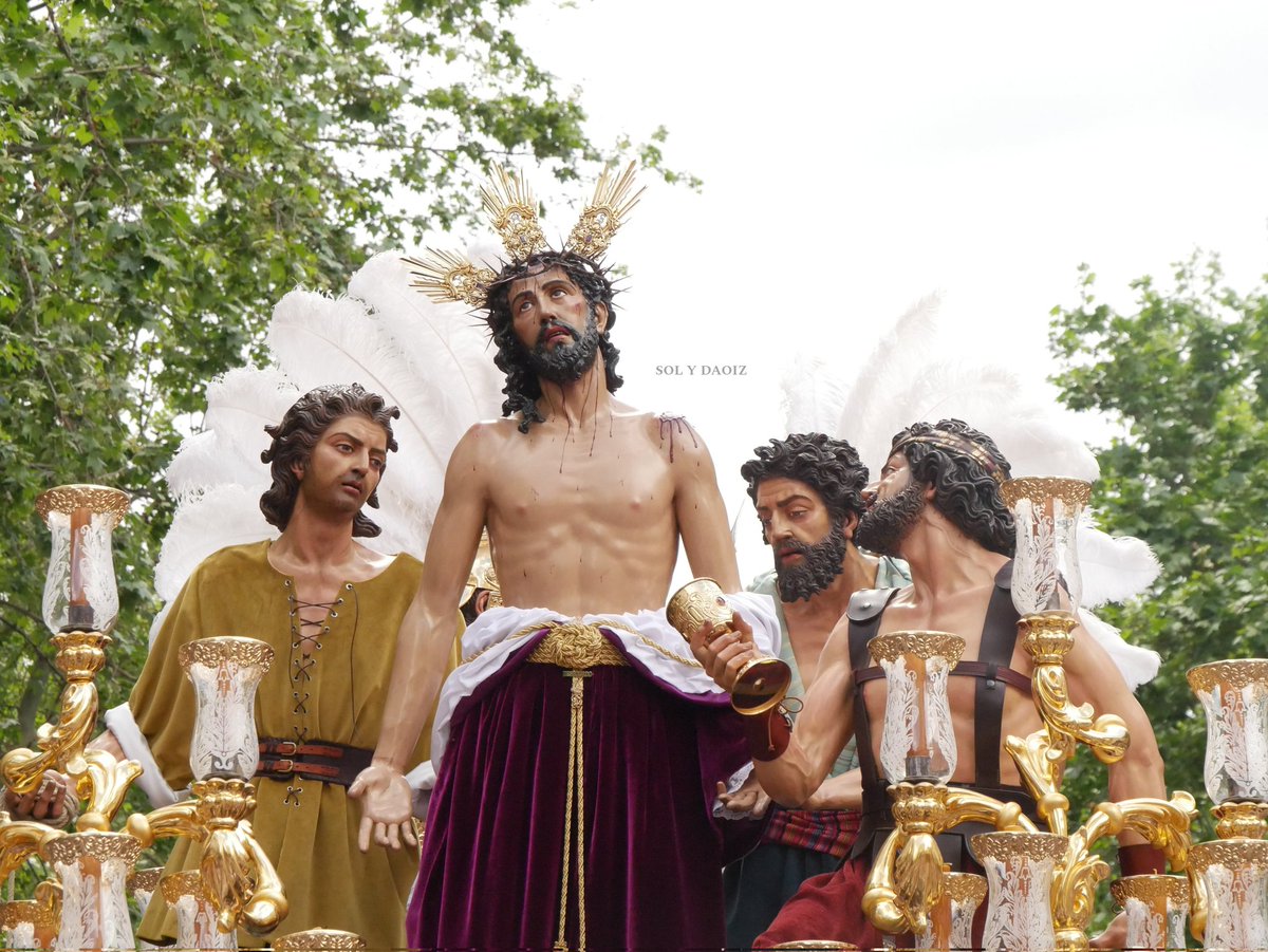 sol_y_daoiz's tweet image. Jesús camina Despojado por Sevilla

📸 @sol_y_daoiz 

#jesusdespojado #SSantaSevilla25 #tdscofrade