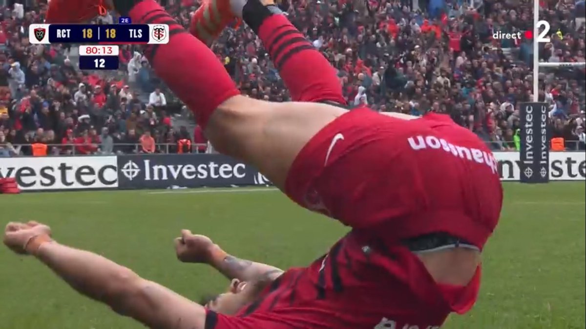 cheztontontlse's tweet photo. C'est peut-être déjà la célébration de la saison on sait pas.

🔴⚫ https://t.co/JtAsAx0DlM
