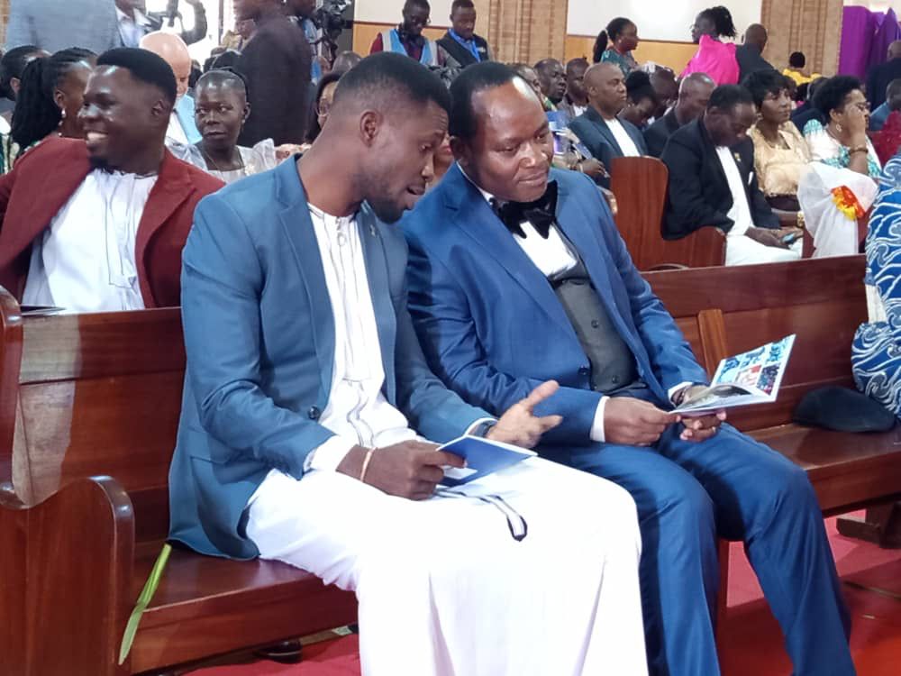 Principal tebamuyisemu ggaali lwaki atuula n'omuntu eyalya, ekyo tekirizibwa wano mu Uganda, NUP tekiriza mukukembeze waayo kuliraana yalya.