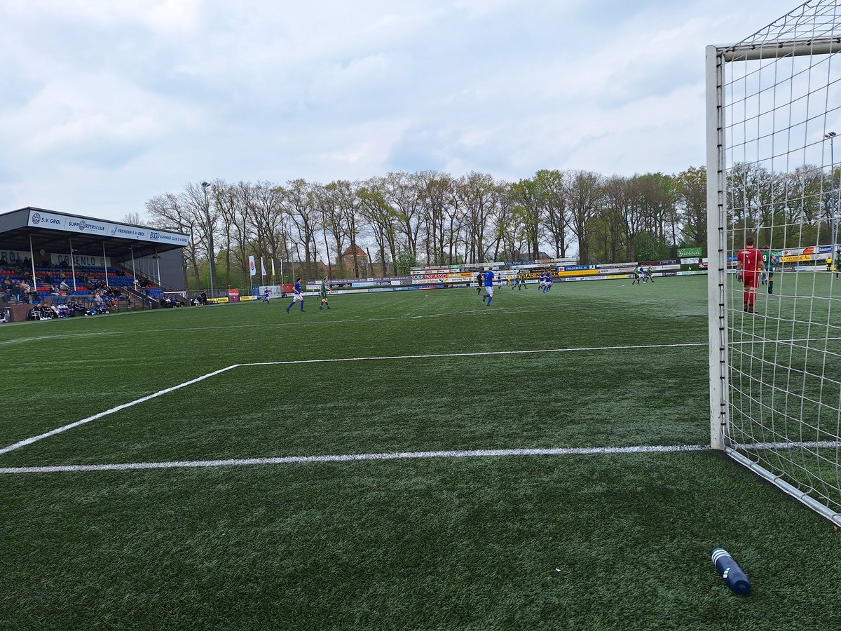 niek92jansen's tweet photo. β½οΈ SV Grol π VVG'25
π
13-04-2025
βοΈ 2-2
π Zondag 2e Klasse F (7e niveau)
π·οΈ Β± 150 toeschouwers
πSportpark Den Elshof, Groenlo π³π±
De nr. 6 en nr. 7 spelen gelijk en hebben beiden 29 punten uit 22 duels β½
#SVGrol #Grol #Groenlo #VVG25 #Gaanderen #Groundhopping #groundhoppen https://t.co/XvMQSgTE9e