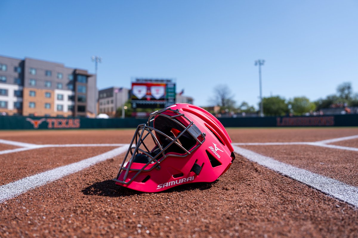 Texas Softball (@texassoftball) on Twitter photo for you and everyone fighting, <a href="/Coach_Alameda/">Lonni Alameda</a> π©·
#HookEm | <a href="/FSU_Softball/">Florida State Softball π₯</a> for you and everyone fighting, <a href="/Coach_Alameda/">Lonni Alameda</a> π©·
#HookEm | <a href="/FSU_Softball/">Florida State Softball π₯</a>