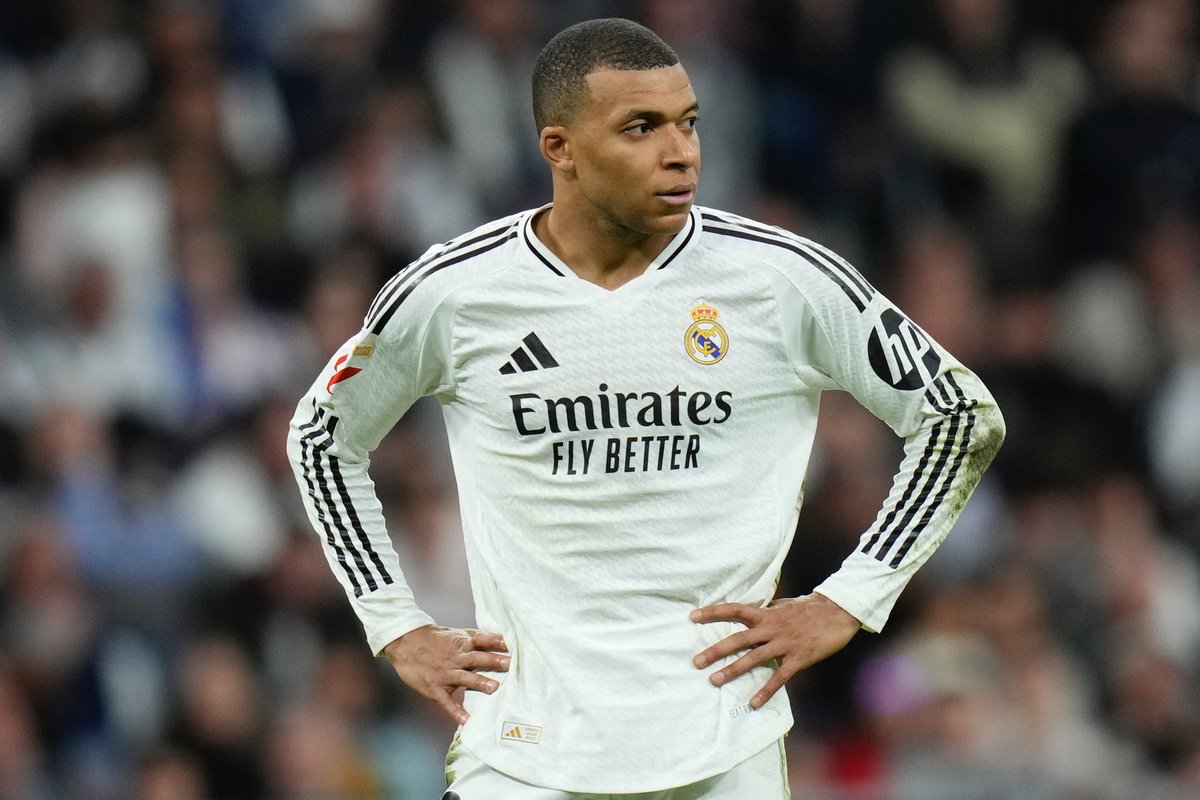 Ryan ✪ tweet media