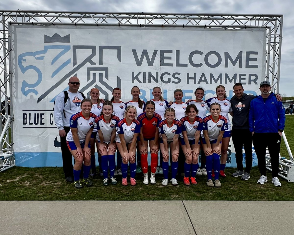 Undefeated at Bluechip with a 9-0 win over PFC in game 3! 🎉👏🏼💙🧡