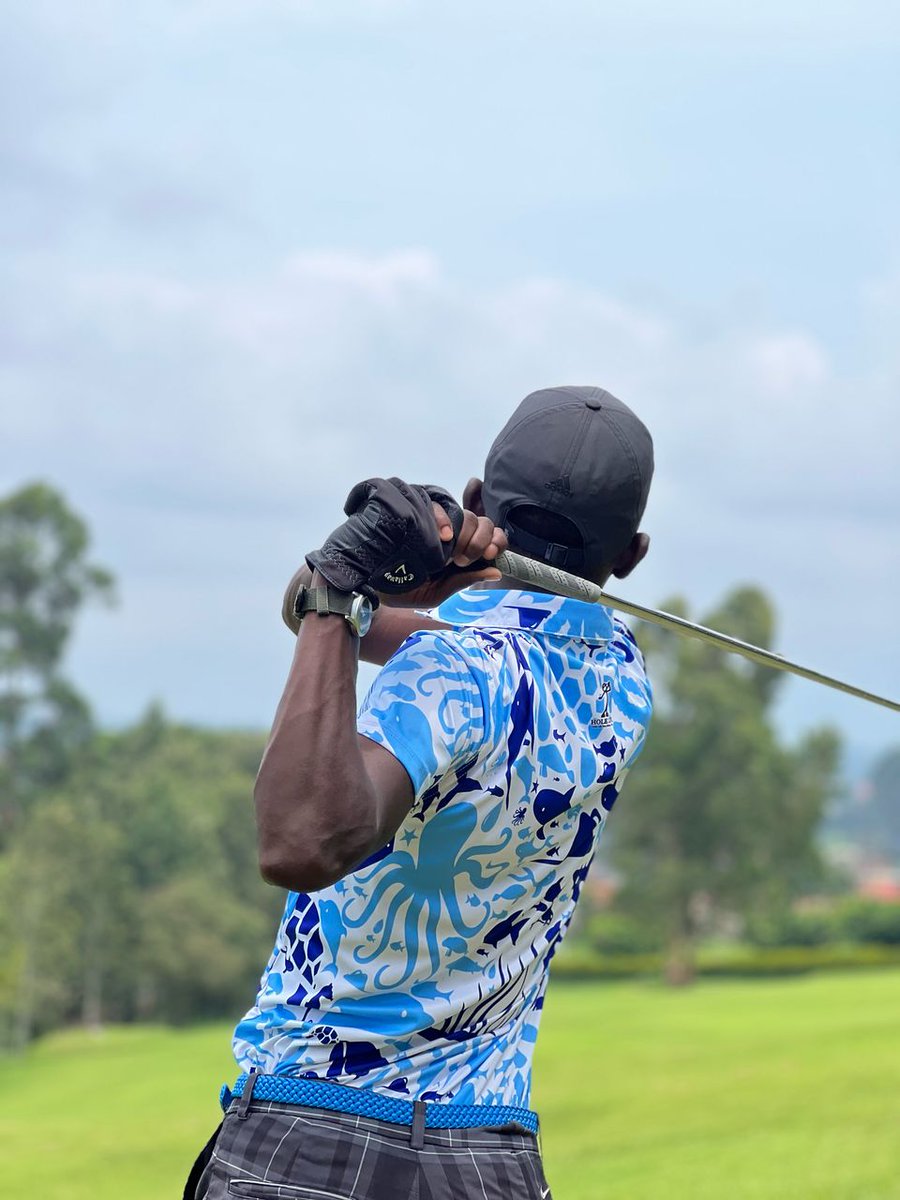 isaiahmwesige's tweet photo. Back at it, trusting the rebuild! 🏌️♂️ Embracing the grind, refining the swing, one shot at a time. #GolfLife #RebuildAndRise https://t.co/e18s9GHr8p