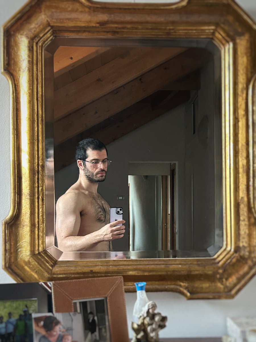 Giorgitooo's tweet image. 🪞