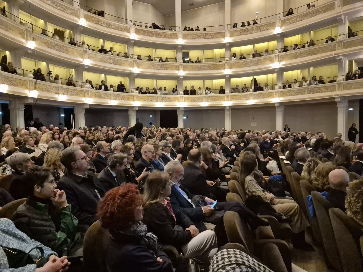 Notariato italiano tweet media