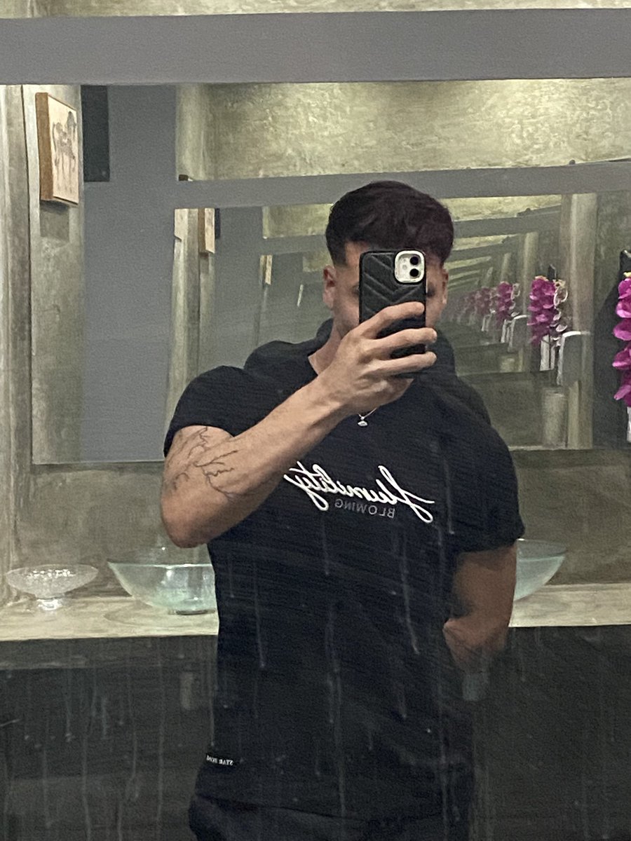 Alex Hernández tweet media