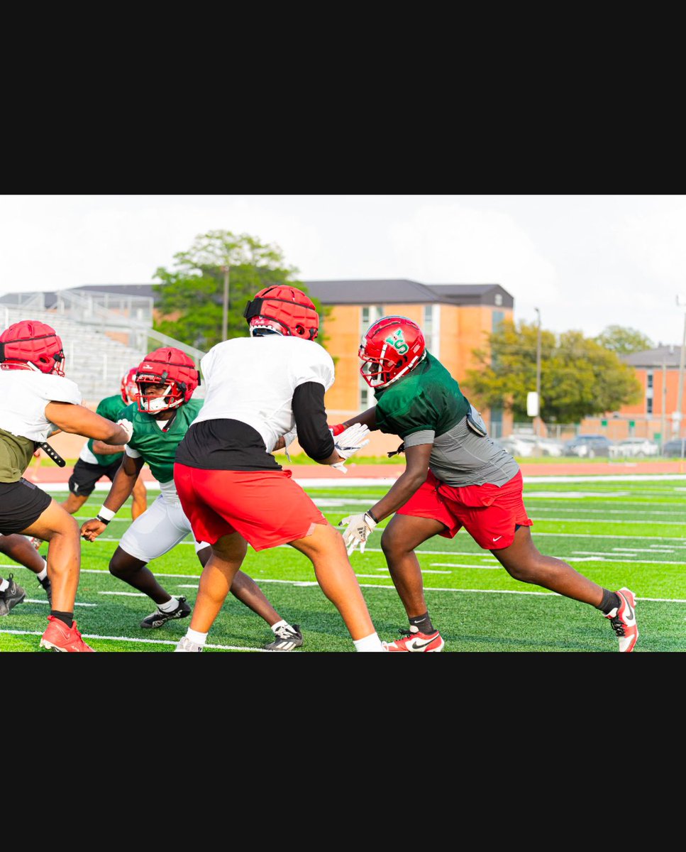 NewPjay's tweet photo. Spring ball ✅ https://t.co/9dfrchq3zn