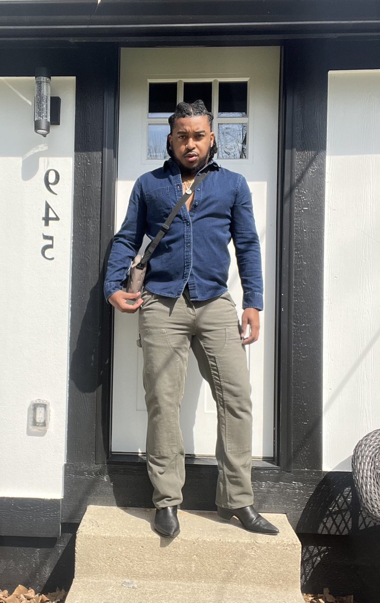 𝐚𝐥𝐰𝐚𝐲𝐬,𝐚𝐮𝐭𝐡𝐞𝐧𝐭𝐢𝐜. tweet media