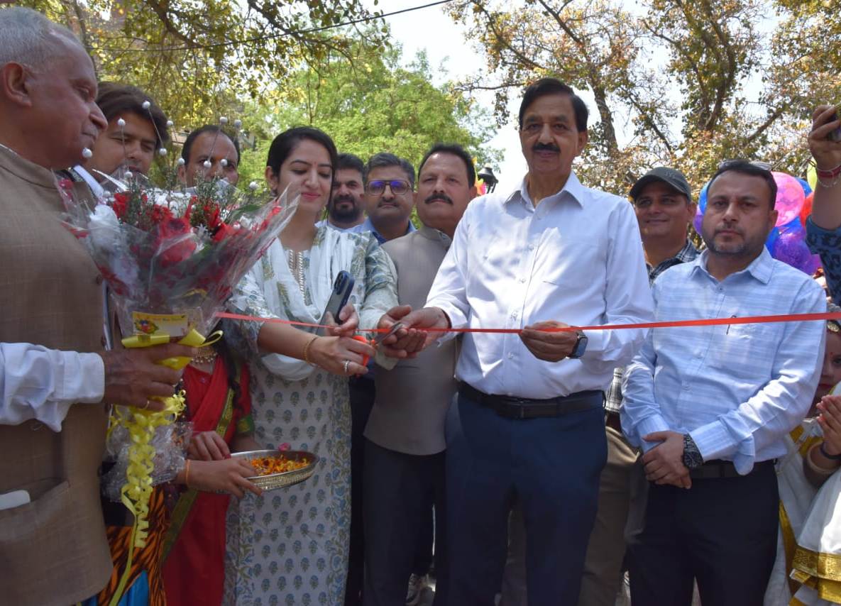 DC Udhampur (@udhadm) on Twitter photo #BaisakhiMela2025
Chairperson DDC Udhampur, Lal Chand, along with MLA Udhampur West Pawan Kumar Gupta & DC Saloni Rai, inaugurated the 3-day Baisakhi Mela on the banks of the holy Devika rivulet. He extended warm greetings, wishing peace, prosperity & harmony to all.
<a href="/diprjk/">Information & PR, J&K</a> #BaisakhiMela2025
Chairperson DDC Udhampur, Lal Chand, along with MLA Udhampur West Pawan Kumar Gupta & DC Saloni Rai, inaugurated the 3-day Baisakhi Mela on the banks of the holy Devika rivulet. He extended warm greetings, wishing peace, prosperity & harmony to all.
<a href="/diprjk/">Information & PR, J&K</a>