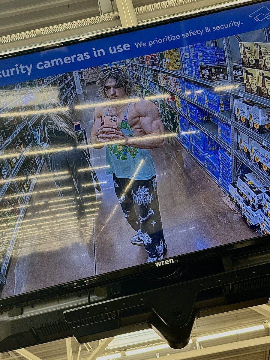Guess Walmart is selling guns again 😳