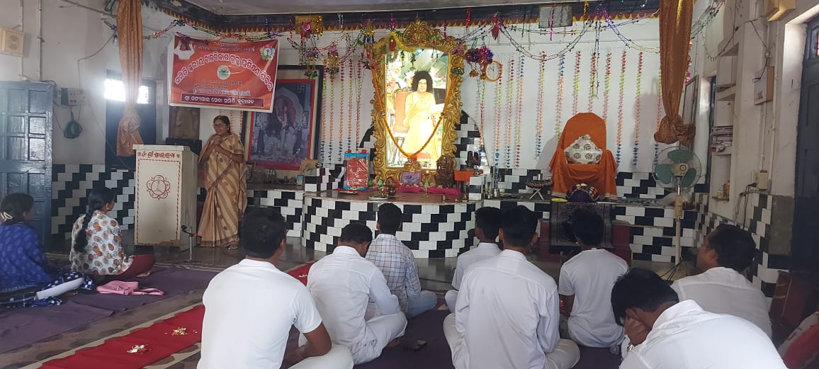 sathyasaiodisha's tweet photo. Loving Sairam..
With the blessings of  Sri Sathya Sai Baba, a successful Samithi Level Bal Vikas Guru Training Programme was conducted on 13th April 2025 at Hinjilibahili Samithi in Kalahandi District.
#Gurutraining 
#Balvikash 
#Kalahandi 
-Media Team https://t.co/oZKLfbIhub