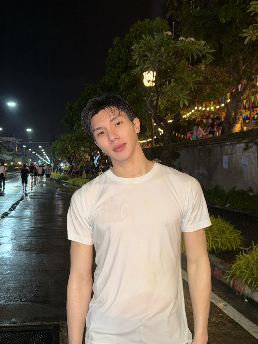 แสบตาหมดเลย🥹