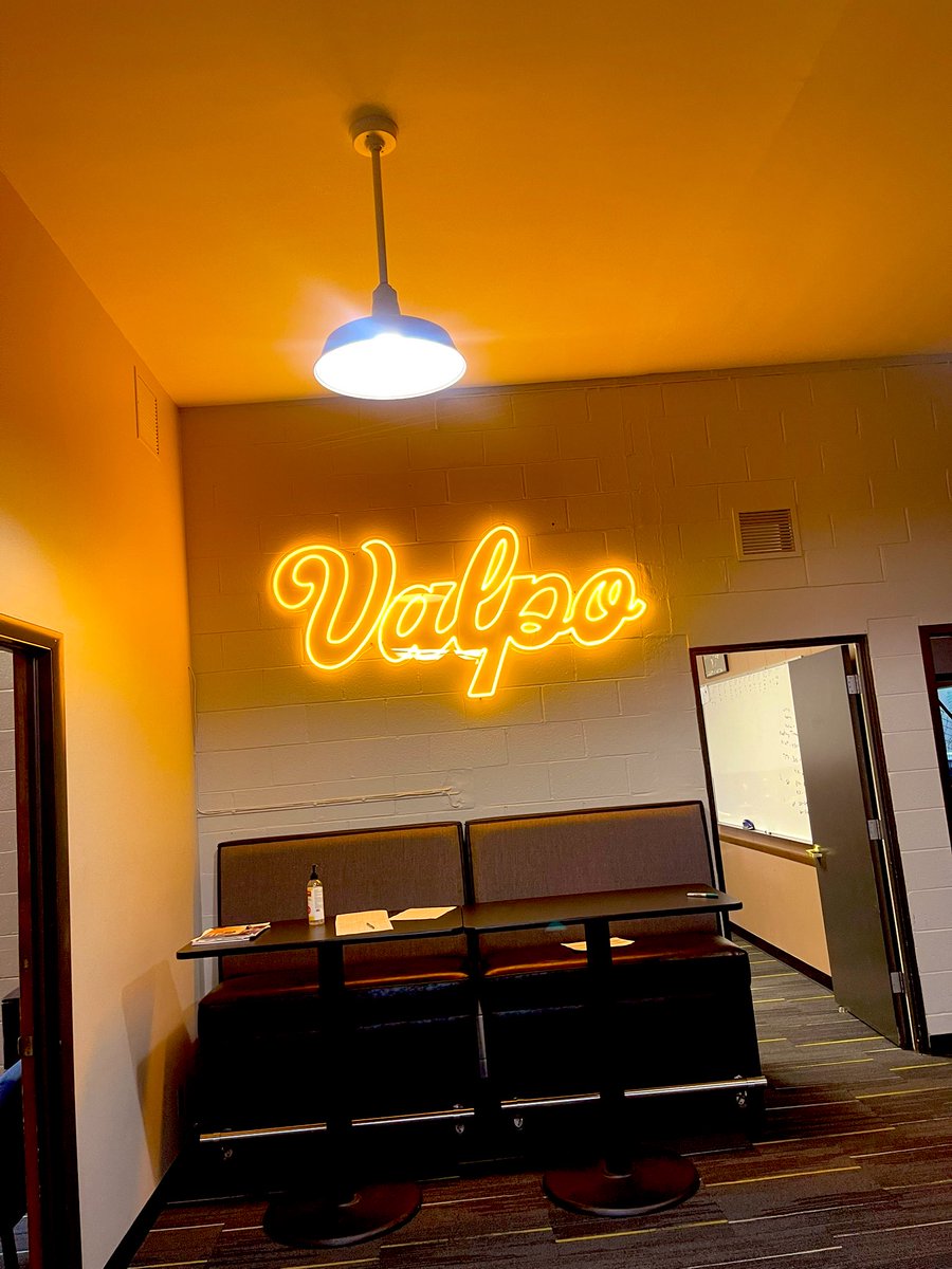 Kaleb Gordon (@kalebjgordon26) on Twitter photo Had a great time at <a href="/valpoufootball/">Valpo Football</a>
Thank you <a href="/CoachBusch78/">David Busch</a> for reaching out and inviting me. Also
<a href="/_MichaelJoseph_/">Coach Mike Jo</a> for being in contact. Had a great time at <a href="/valpoufootball/">Valpo Football</a>
Thank you <a href="/CoachBusch78/">David Busch</a> for reaching out and inviting me. Also
<a href="/_MichaelJoseph_/">Coach Mike Jo</a> for being in contact.