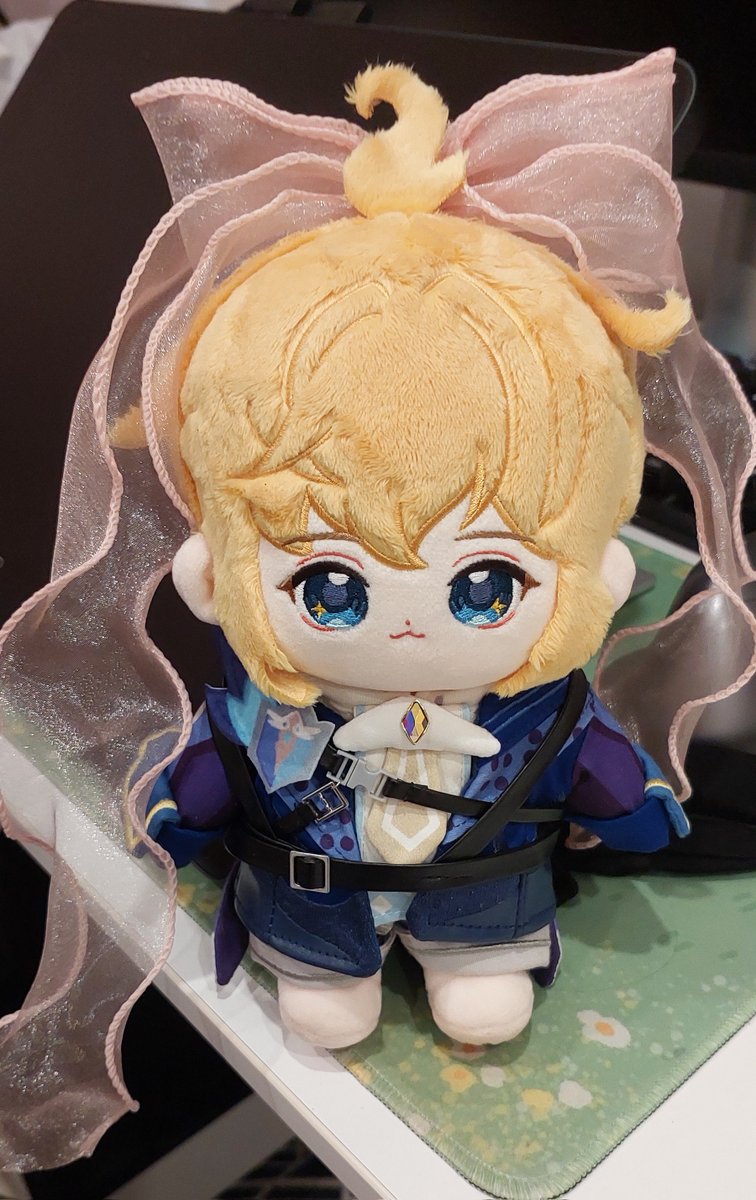 yureith_69's tweet photo. Mika-pink-boi 🍓He was given a ribbon, now he's even more adorable.
🔞Kaeya x Mika here~ https://t.co/F69RNJpXwQ https://t.co/jAnrK0l3XZ