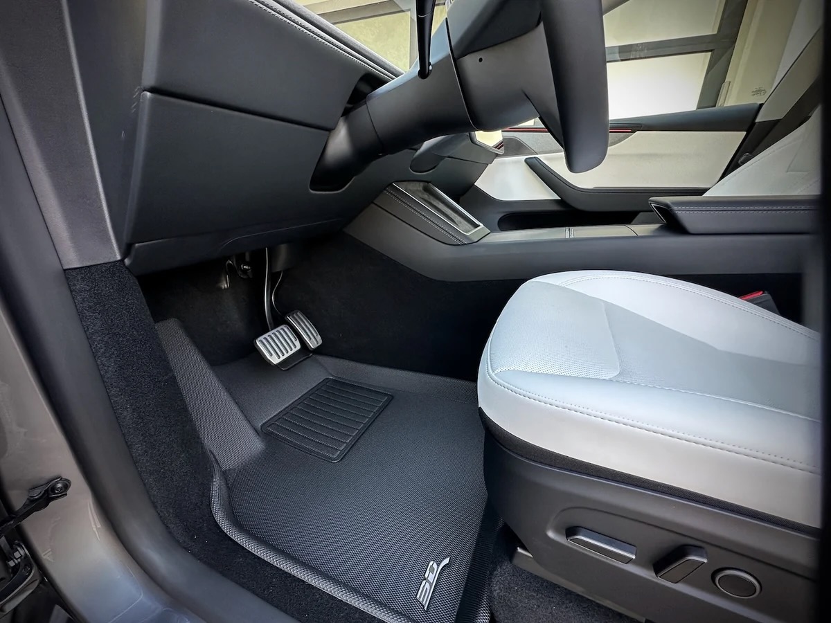 TESLARATI tweet media