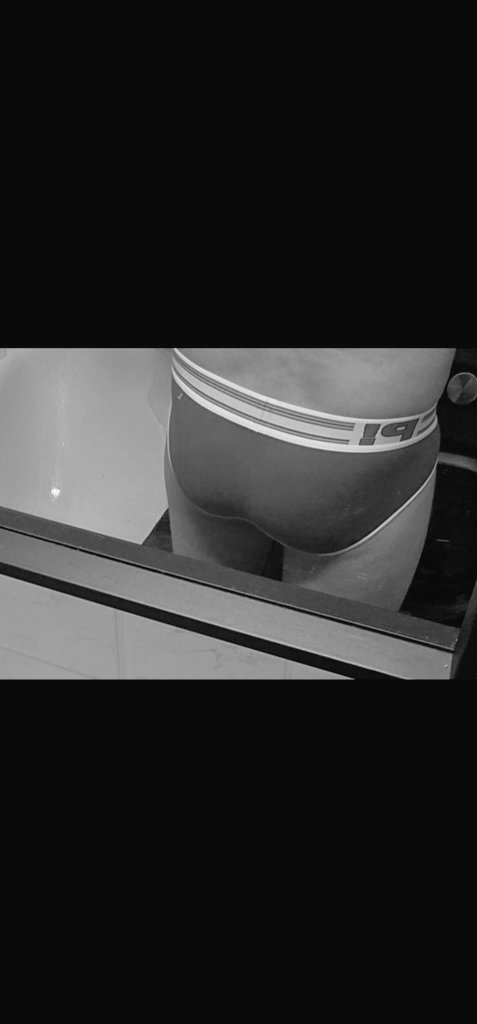 TommyGentleman9's tweet photo. Γhm......ist gut geworden π
π
#pump
#slip
#asspicture
#HappySunday
#gay
#underwear
#gaygerman
#newpic https://t.co/8PAuOs2Leb