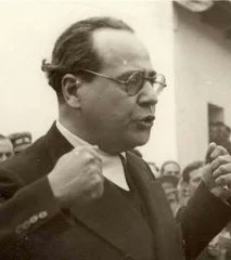 nautet007's tweet photo. #Pasionaria
#VictoriaKent
#Azaña
#Negrin
A un día del 94 aniversario
🔴🟡🟣
🟥🟨🟪
🔴🟡🟣 https://t.co/RrJJgJF4yU