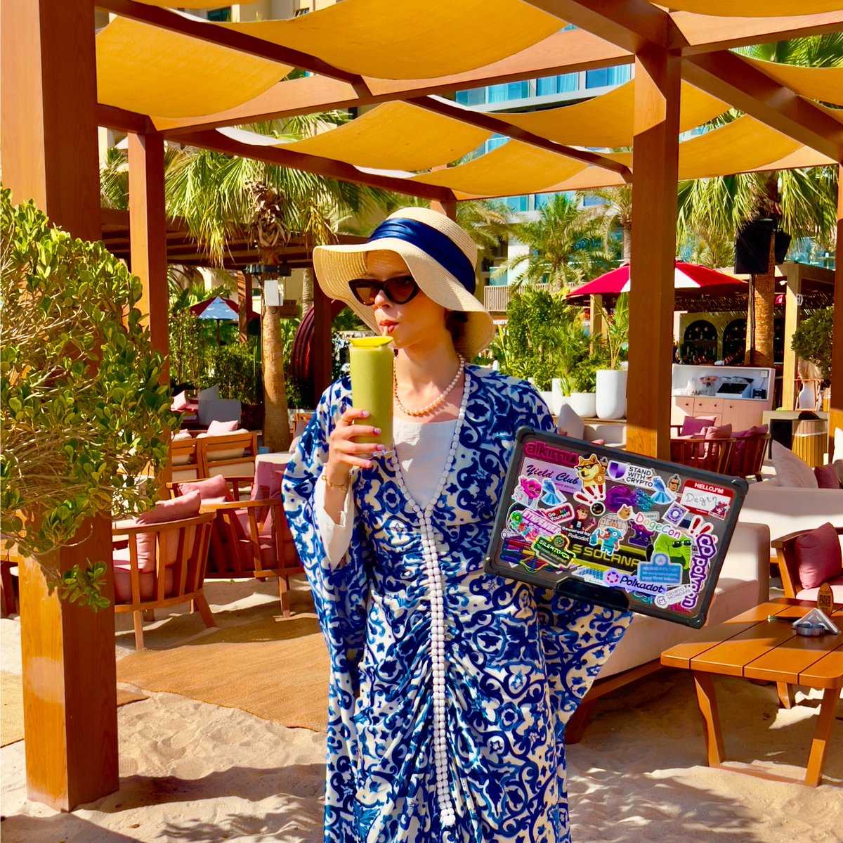 msweb3lady's tweet photo. Who's ready for Token2049? I certainly am. Packing stickers, proofs, and an on-chain state of mind. If my laptop doesn’t start a conversation, I will. See you in Dubai 👾
@AppBlockchain | @SilentDataApp | @token2049
#AppliedBlockchain | #SilentData | #Token2049Dubai https://t.co/CScIXiVcmY