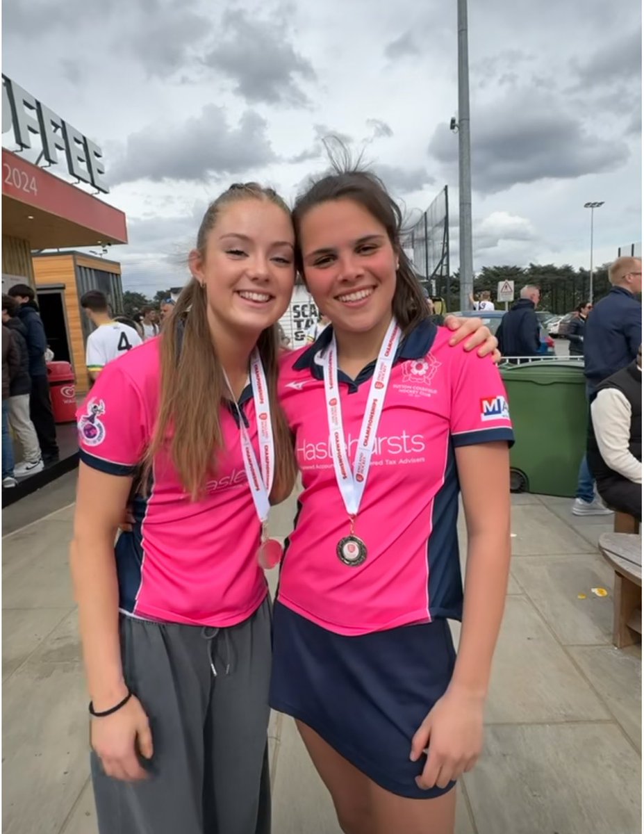🥈U18 TIER 1 PLATE RUNNERS UP🥈
Last game EVER with a few girls from  <a href="/SutColHockey/">Sutton Coldfield HC</a>, the most perfect three seasons with them all, going to three national finals overall 🩷💕💖
Next season it’s gold🤞🏆💝
Thanks <a href="/Y1Hockey/">Y1 Hockey</a>🏑#Y1Nation