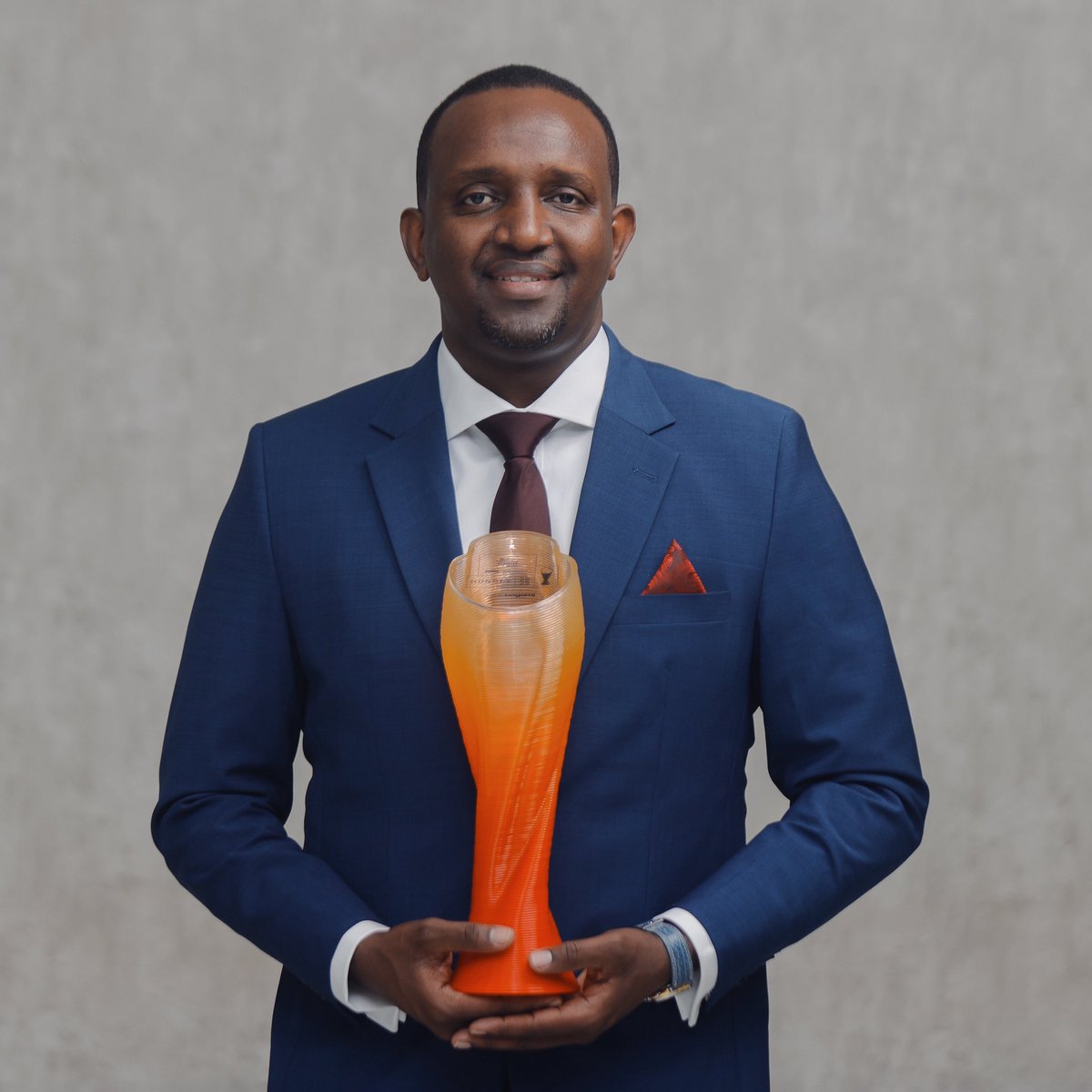 YoungAfricansSC's tweet photo. Rais wa Klabu yetu na Mwenyekiti wa Umoja wa Vilabu Afrika [ACA], Eng. Hersi Said amepata tuzo kutoka World Football Summit [WFS], ya kuthamini mchango wake wa kuunganisha Vilabu vya Soka Afrika.

Tuzo hii imetolewa kwenye mkutano wa WFS, uliofanyika kwenye Jiji la Rabat, Nchini Morocco. 

@WFSummit  @Caamil8 

#TimuYaWananchi 
#DaimaMbeleNyumaMwiko