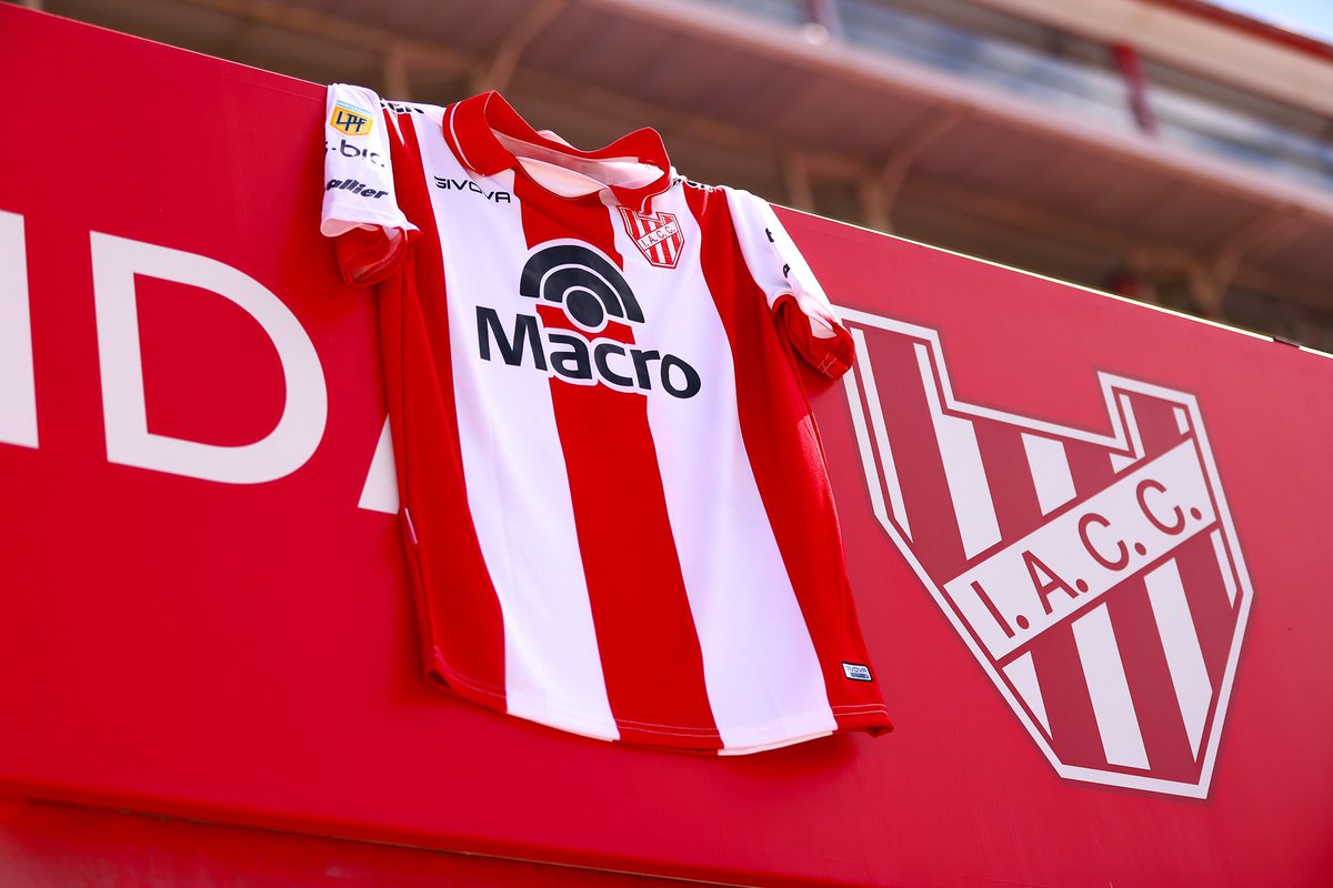 InstitutoACC's tweet photo. De 𝓬𝓸𝓻𝓪𝔃𝓸́𝓷 rojo y blanco ❤️

Como todos 🇦🇹 https://t.co/wouJNjcDkL