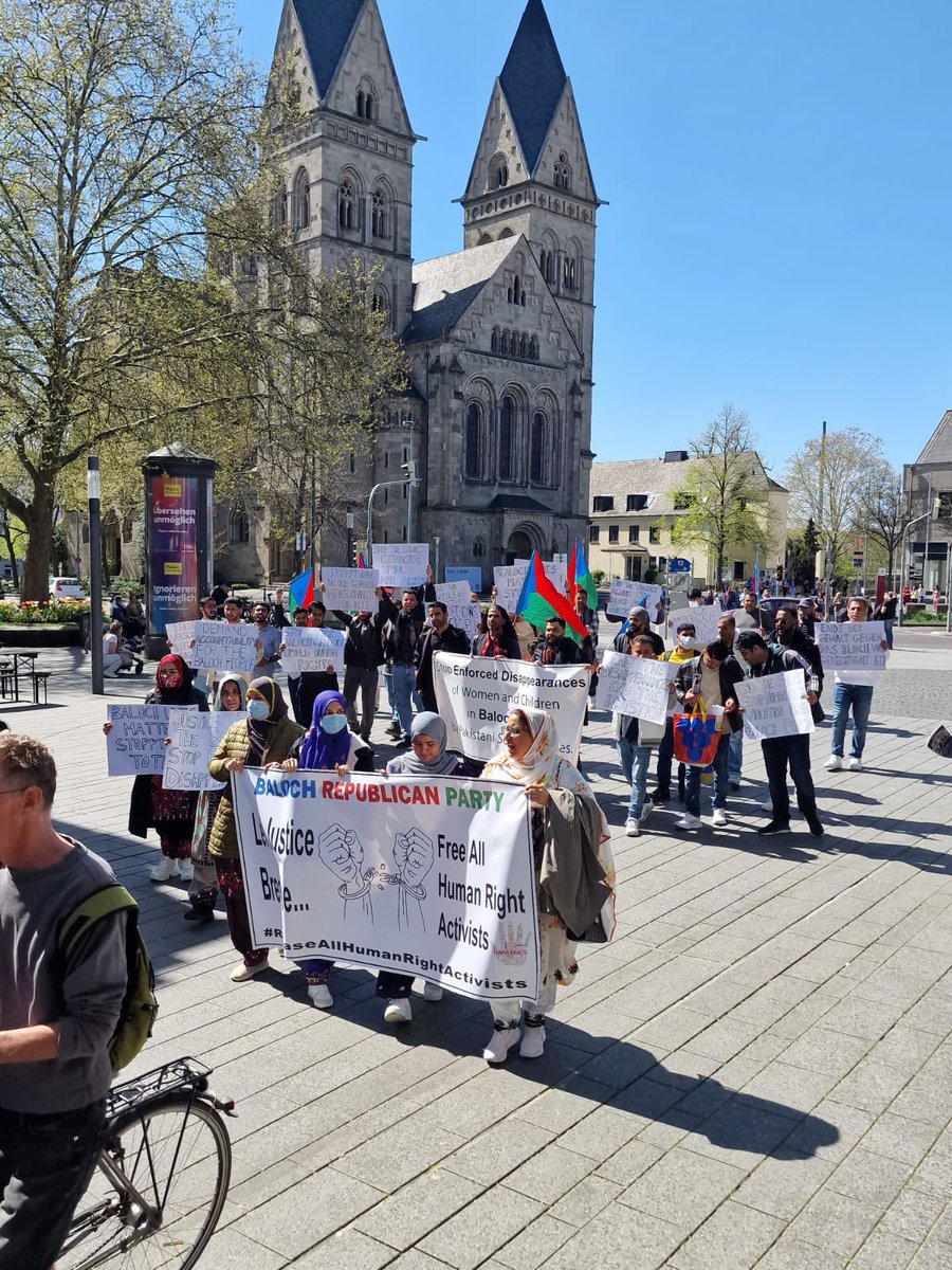 sheeshabaloch's tweet photo. Protests in Germany by BRP reveal a grim reality: Baloch lives under threat, voices crushed,and families torn apart. Enforced disappearances and state violence continue unchecked in Balochistan. Wake up, world
#StopBalochGenocide 
#Balochistan 
#HumanRightsViolations 
@SherM_BRP https://t.co/ABUD4zGz1g