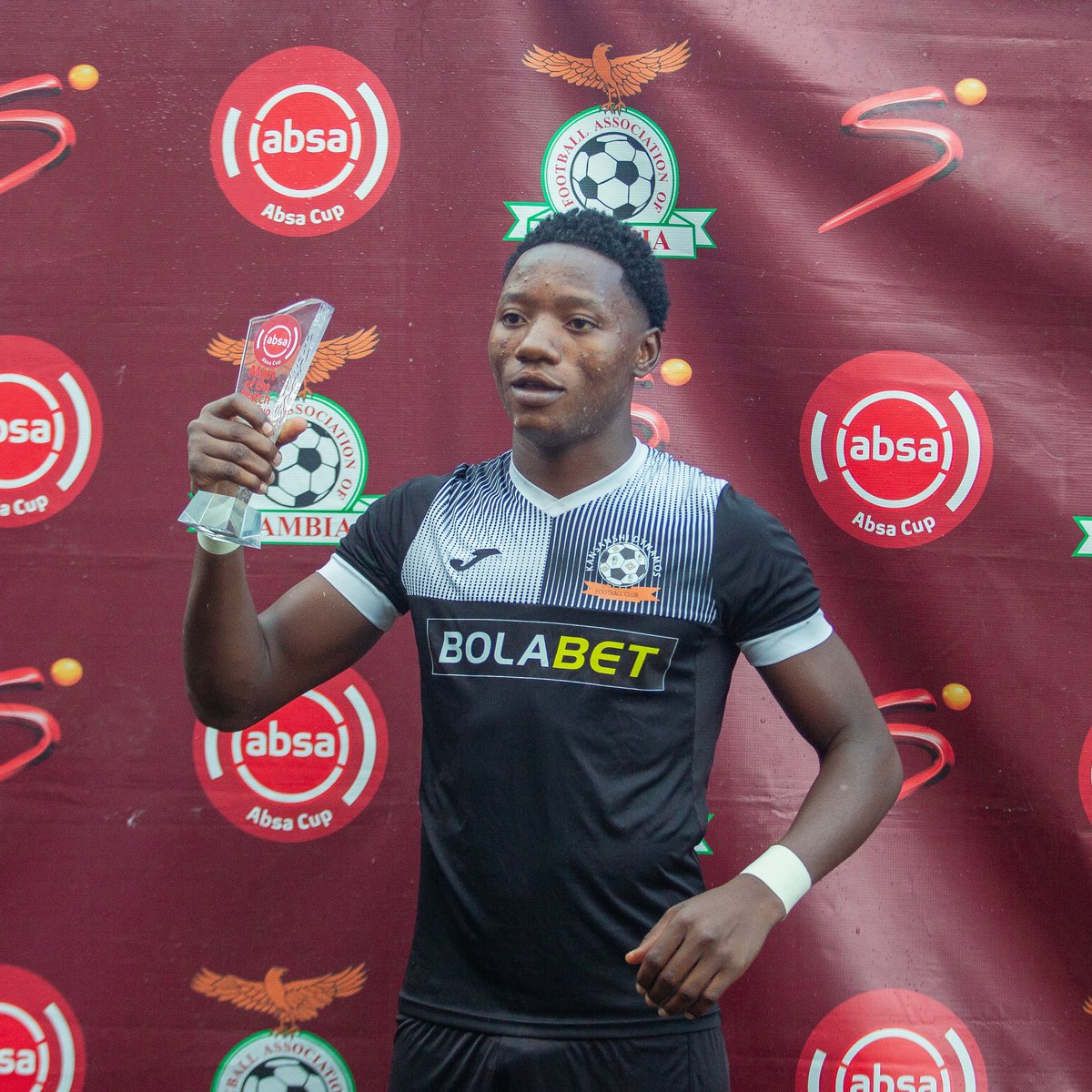 kansanshidynamo's tweet photo. Remmy Chanda was voted man of the match after an impressive performance against Nkana yesterday!
#ABSAcup
#kansanshinkana https://t.co/GMpOzjMzqq