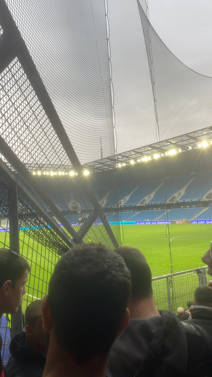 Comment éteindre un stade