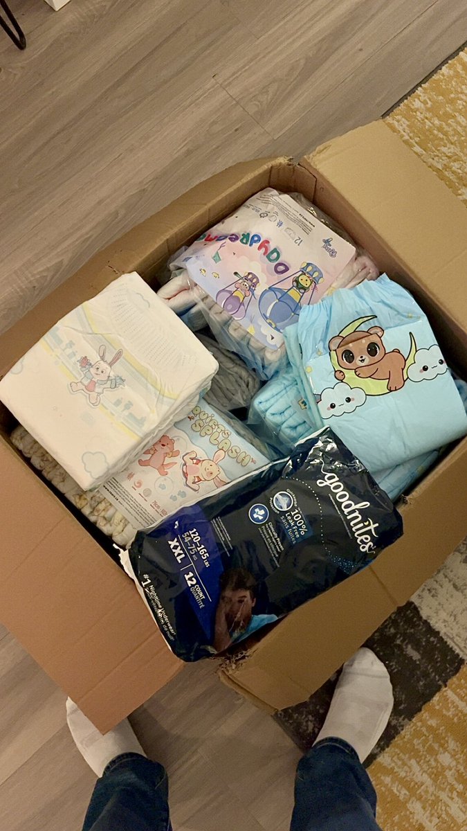 POV: When your diaper dealer* comes through 📦✨