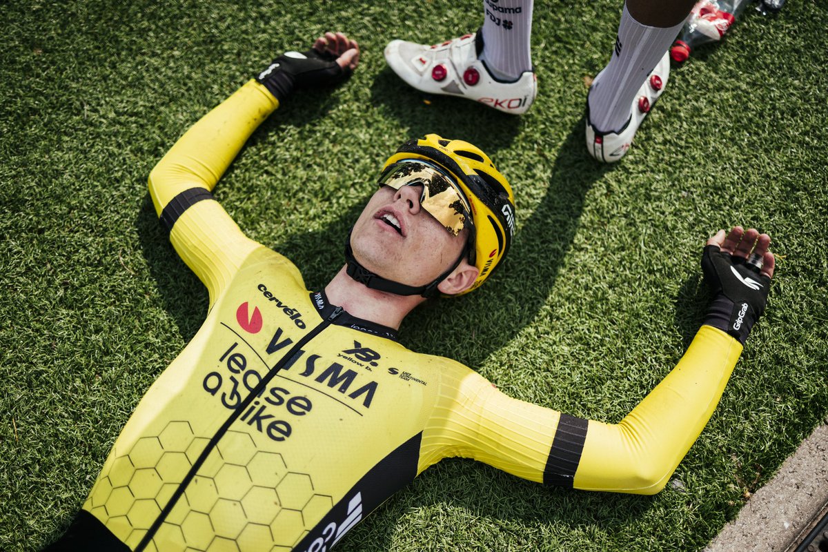 🇫🇷 #ParisRoubaixU23

Brutal day out there on the cobbles, with a strong Pietro Mattio who finished fifth! 🙌🏼🪨🇫🇷