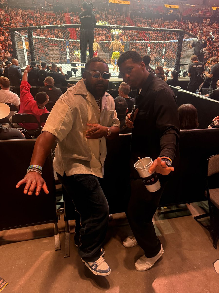 Jaboowins's tweet photo. If you know, you know @markingramII 

#UFC314 https://t.co/pxYu2pO0bB