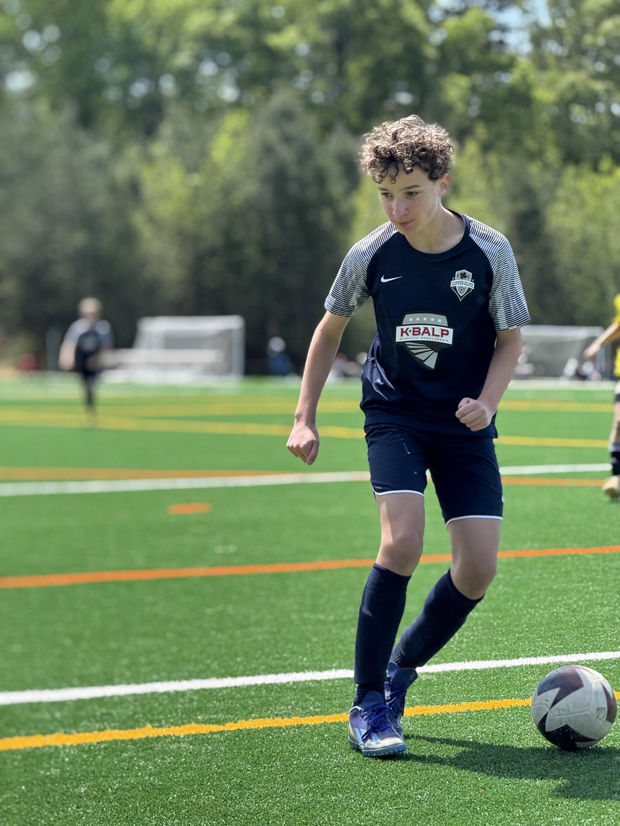 cloverelitefc's tweet photo. 2013 Boys Navy had a fun weekend with 3 games in league play! They lost the first Saturday game, but came back to tie the Saturday and Sunday afternoon games! Great effort boys! https://t.co/gcmHPSklKB