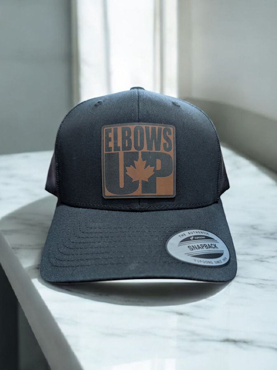 customcapsca's tweet photo. Rock your style with our fierce leather patch snapbacks! Perfectly crafted for those who dare to stand out. 🍁💪 #CustomCapsCanada #PatchGameStrong https://t.co/kPsBojjTTs