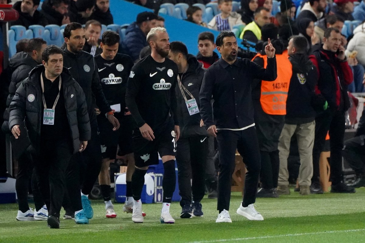 📷: Trabzonspor 🆚 Çaykur Rizespor karşılaşmasından kareler. #TSvÇRS