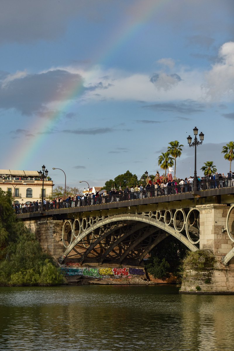 SIN PALABRAS ESTA IMAGEN 

<a href="/_peedrojesus1/">Pedro Jesús</a>

#SSantaSevilla25