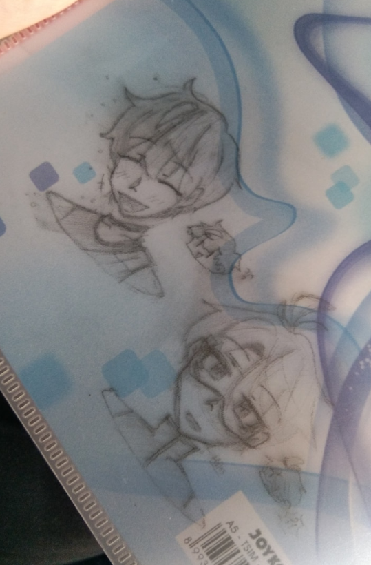 aja_a78448's tweet photo. Nth, tiba-tiba cuman nyoba-nyoba gambar iseng... trs tak senagaj keapus kena tangan temen...   eh, malah jadi ide angst yang bagus juga  :p     #BoBoiBoyFanart #BoBoiBoy #Fang 

Boboiboy:"HAha Fang..."
Fang:"Bo-boboiboy?..." *berhalusinasi https://t.co/L2D6l5GMy4