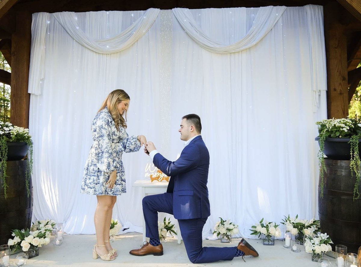 znagy20's tweet photo. News: I’ve landed my five-star.

God has blessed us in so many ways! I can’t wait to see where the journey continues taking us. ❤️

No fall wedding! https://t.co/47iT5l2FWf
