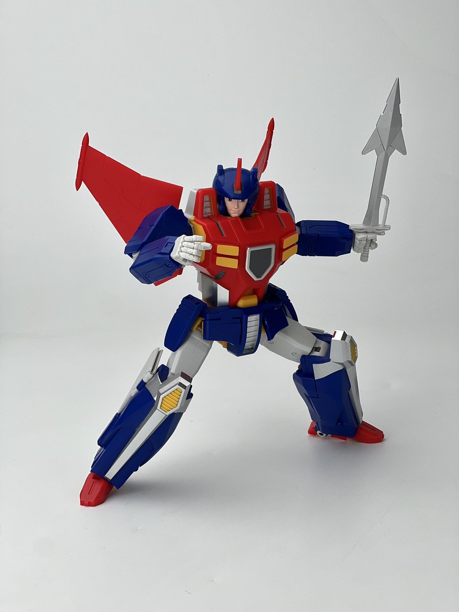fans_hobby's tweet photo. MB-32 Full colour test shot - Armour ON mode (There will be still some additional spray paints details to be added in actual production)!
#fanshobby #thirdpartytransformers #mb32 https://t.co/uZxCScHfKg