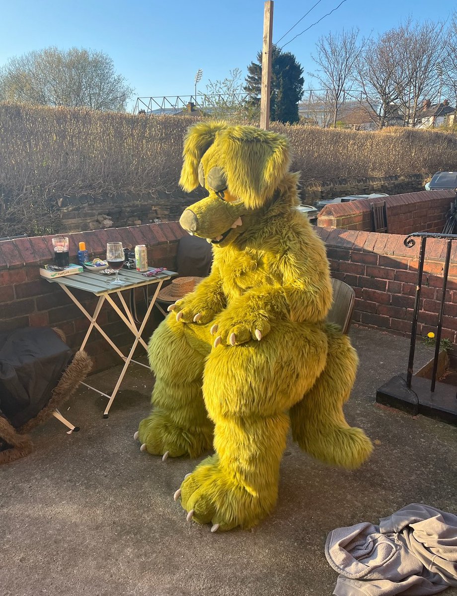 HE SITS!!!