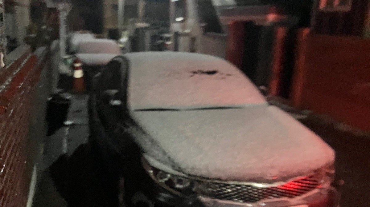 오늘 블랙데이 인데

화이트 블랙데이 인가 ㅋㅋㅋ
자장면에 우유 뿌려먹어야 하는 날 인가보네

우유 기부좀 ~