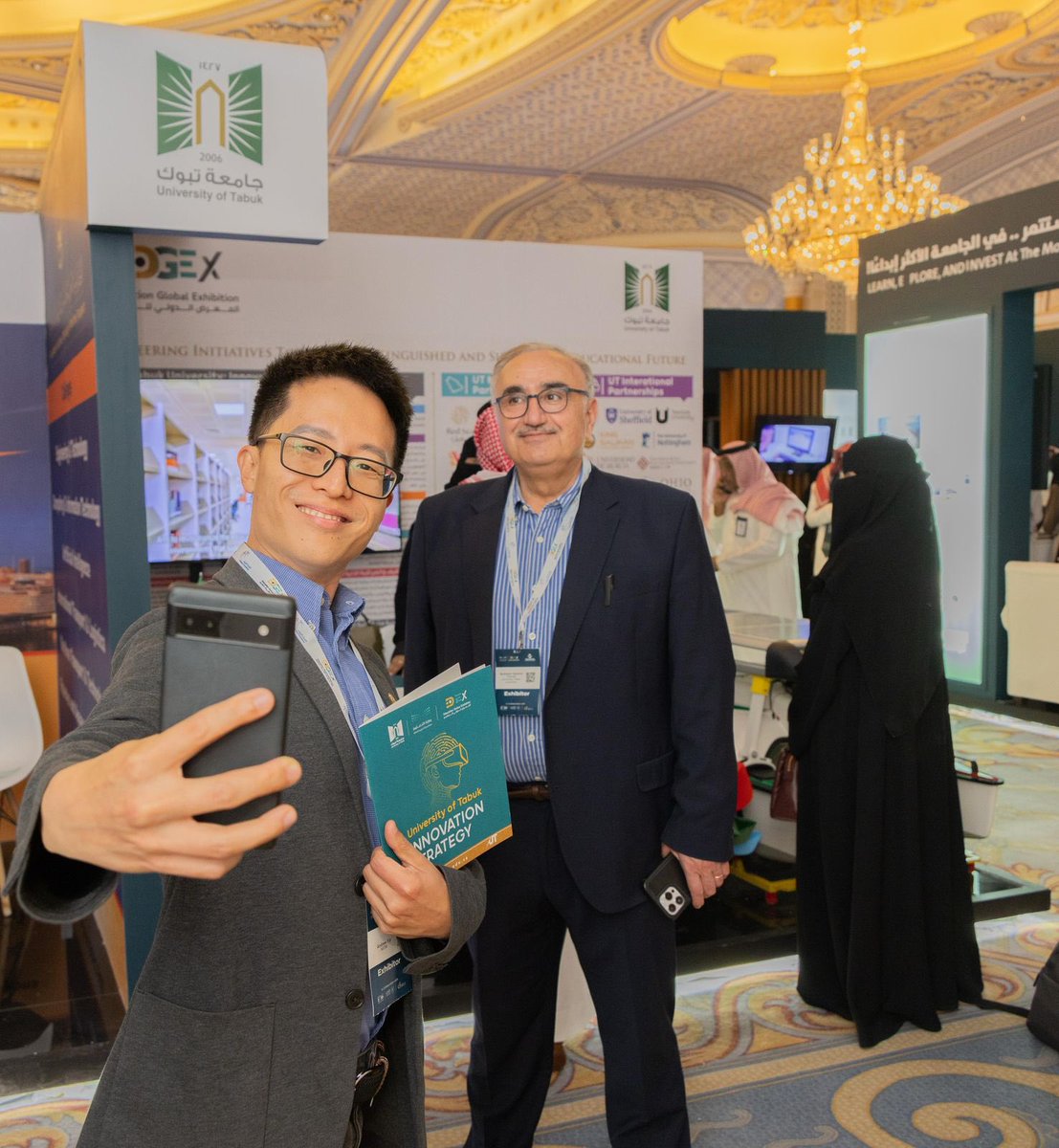 شهد جناح #جامعة_تبوك المشارك ضمن فعاليات    #المعرض_الدولي_للتعليم #EDGEx2025 في يومه الأول، إقبالاً كبيراً من زوار ومرتادي المعرض ،والذي تعرض من خلاله الجامعة أهم وأبرز ابتكاراتها واختراعاتها العلمية، وأبحاثها وشراكاتها النوعية.

#ما_بعد_الاستعداد_للمستقبل 
<a href="/U_Tabuk/">جامعة تبوك</a>