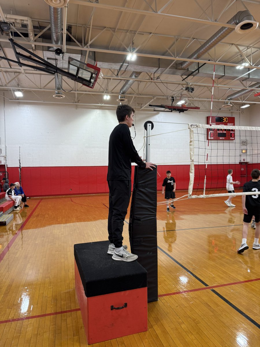 RedHawkVB's tweet image. Championship Sunday has begun at the Boys RedHawk Invite 🏐🤩👏 Who will take the 🏆 in each division this year. 7th Grade up first #FutureProgram 🤝